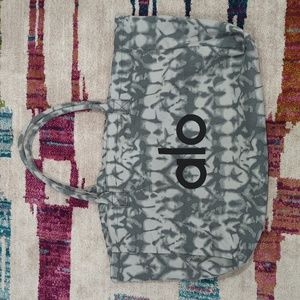 Alo Yoga Tote